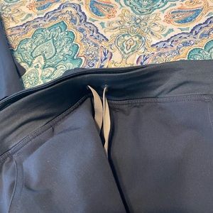 womens grey FIGS set